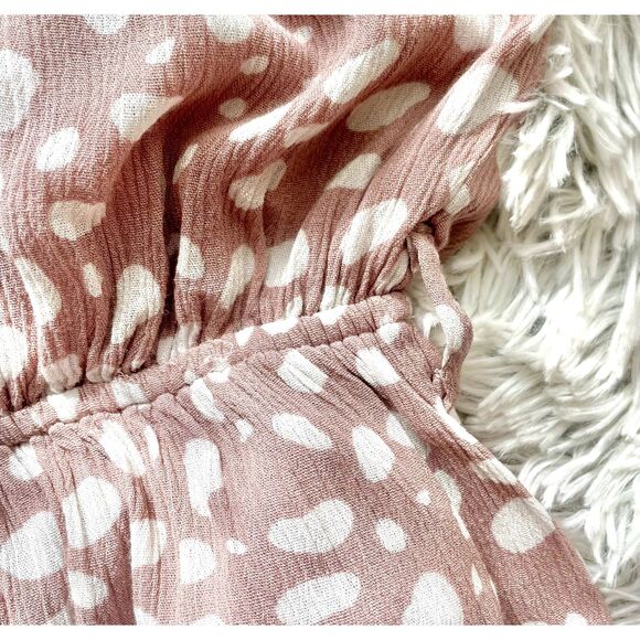 Pink Lily Polka Dot Romper in Mauve & White Size Small - Picture 7 of 11